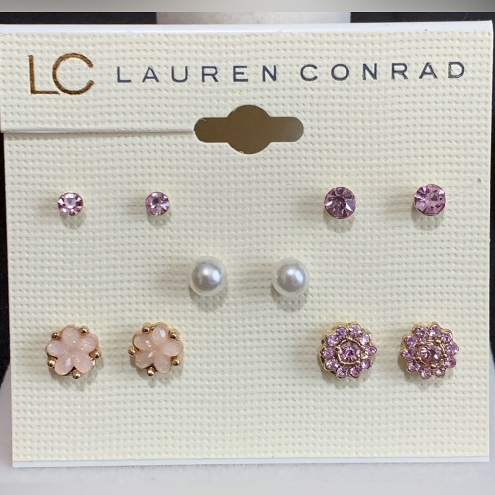 NWT LC Lauren Conrad 5 Pair Flower Earring Set